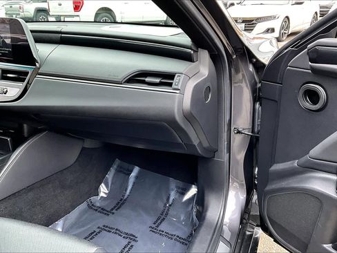 Used 2022 Lexus ES 350 image 18