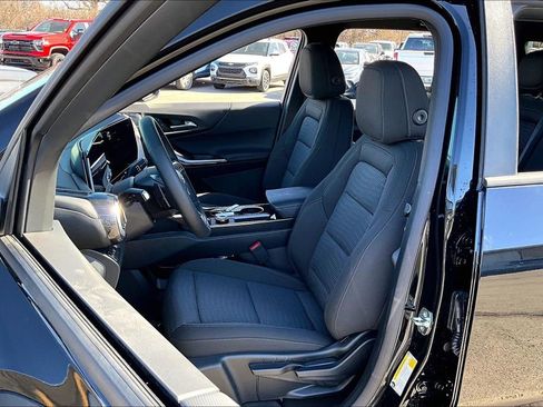 New 2026 Chevrolet Equinox LT w/ Midnight Edition image 9