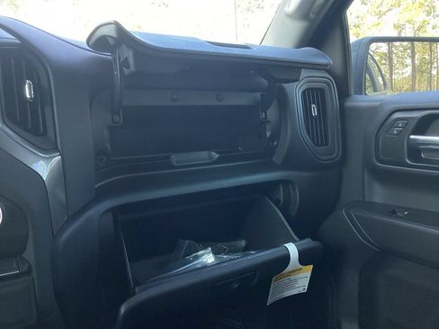New 2025 GMC Sierra 1500 Pro w/ Graphite Edition AWD/4WD image 21