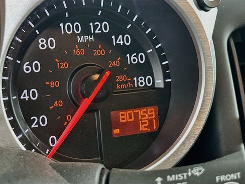 Used 2009 Nissan 370Z Touring w/ Aerodynamics Pkg RWD image 18