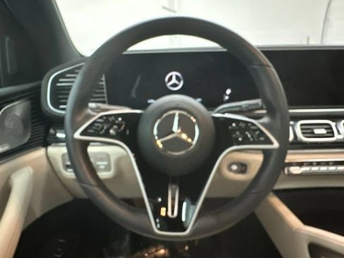 Used 2025 Mercedes-Benz GLE 450 4MATIC Coupe image 26