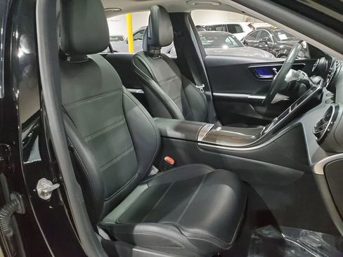 Used 2022 Mercedes-Benz C 300 4MATIC Sedan image 13