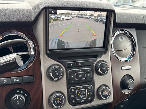 Used 2015 Ford F350 Lariat w/ Lariat Ultimate Package AWD/4WD image 31