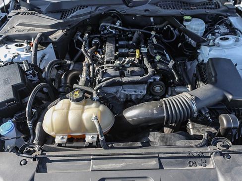 Used 2021 Ford Mustang Convertible w/ Equipment Group 101A image 33