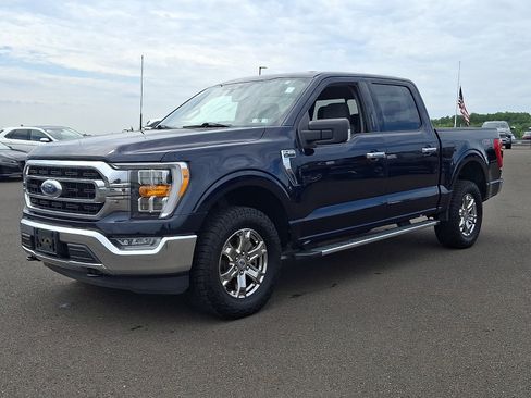 Used 2022 Ford F150 XLT w/ Equipment Group 302A High AWD/4WD image 3