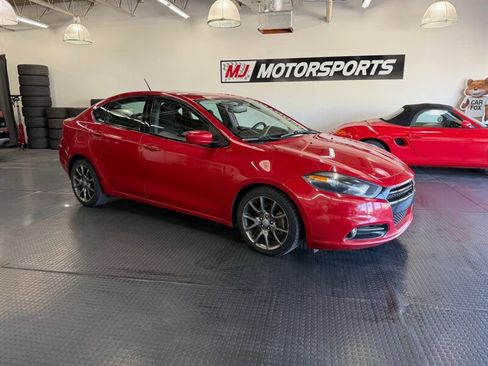 Used 2013 Dodge Dart SXT image 1