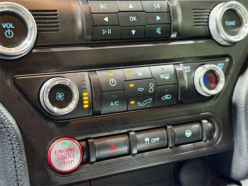 Used 2019 Ford Mustang GT image 17