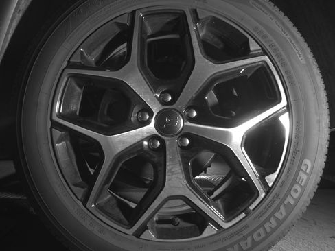 Used 2025 Jeep Compass Limited image 14