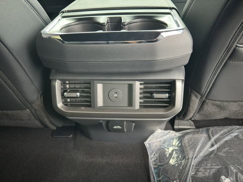 New 2025 Ford F150 Lariat w/ Equipment Group 501A Mid image 38