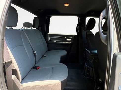 Used 2022 RAM 2500 Big Horn AWD/4WD image 8