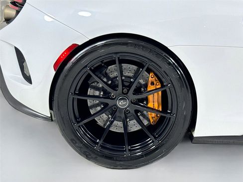 Used 2016 McLaren 675LT Coupe image 37