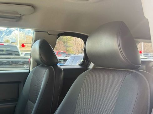 Used 2008 Toyota FJ Cruiser Base image 11