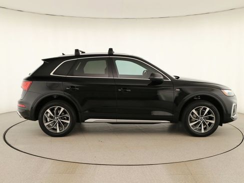Certified 2023 Audi Q5 2.0T Premium Plus w/ Premium Plus Package AWD/4WD image 8