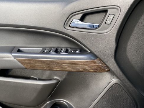 Used 2020 GMC Canyon Denali image 22