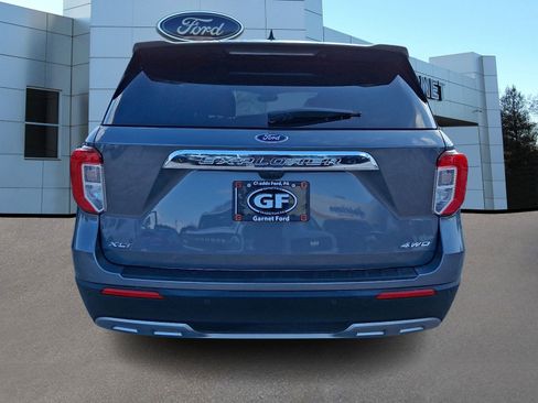 Certified 2023 Ford Explorer XLT w/ Equipment Group 202A AWD/4WD image 7