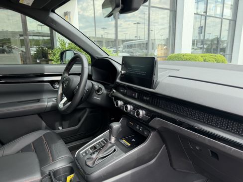 Used 2024 Honda CR-V Sport Touring image 23