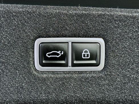 Used 2024 Hyundai Ioniq 6 SEL AWD/4WD image 29