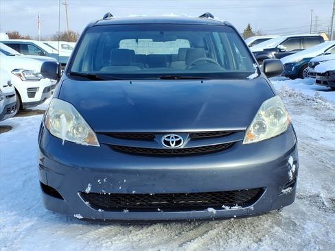 Used 2006 Toyota Sienna CE image 8