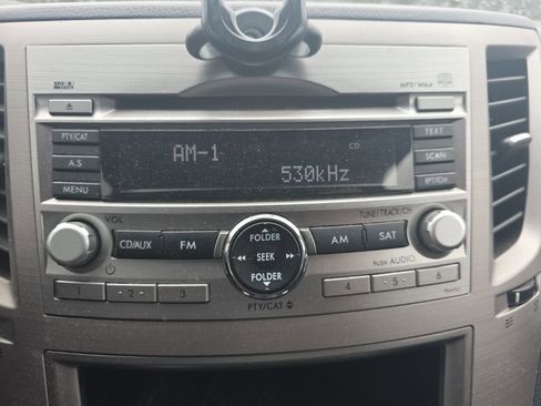 Used 2012 Subaru Legacy 2.5i w/ Alloy Wheel Pkg image 26