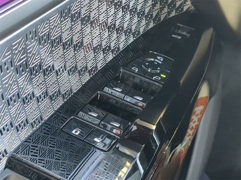 Certified 2026 BMW 740i xDrive image 26