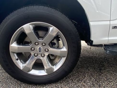 Used 2023 Ford F150 Lariat w/ Equipment Group 502A High image 12