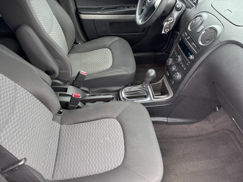 Used 2009 Chevrolet HHR LS image 9