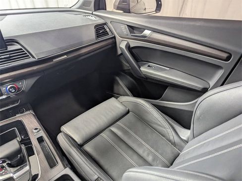 Used 2023 Audi Q5 2.0T Premium Plus w/ Premium Plus Package image 8