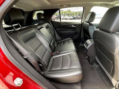 Used 2023 Chevrolet Equinox Premier FWD image 23