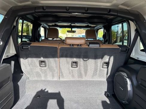 Used 2023 Jeep Wrangler Unlimited Rubicon 4xe image 13