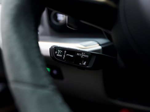 Used 2025 Porsche Cayenne GTS image 67