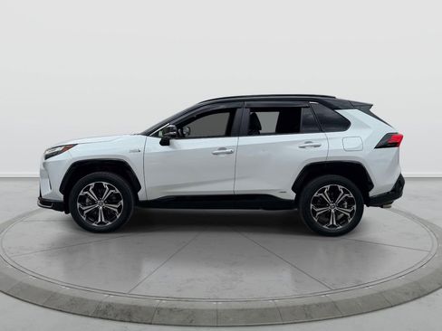 Used 2023 Toyota RAV4 XSE w/ Premium Package AWD/4WD image 4