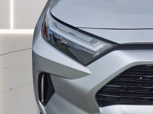 Used 2023 Toyota RAV4 XSE AWD/4WD image 12