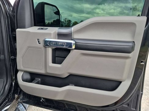 Used 2020 Ford F150 XLT w/ Equipment Group 302A Luxury RWD image 33