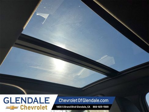 New 2026 Chevrolet Equinox EV LT w/ LPO, Blackout Package image 13