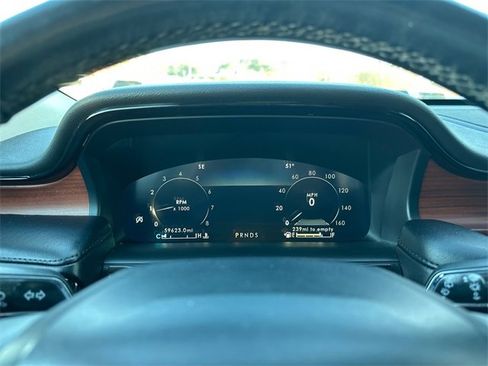 Used 2021 Lincoln Nautilus Reserve w/ Equipment Group 202A image 26