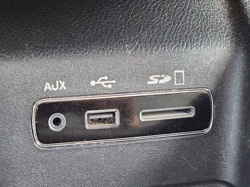 Used 2016 Dodge Durango Limited w/ Premium Group image 24