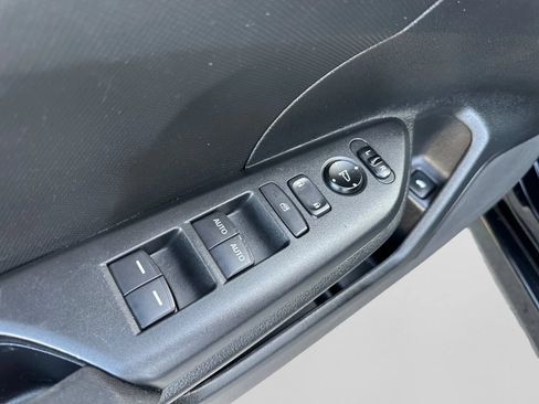 Used 2018 Honda Civic LX image 11