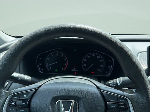 Used 2019 Honda Accord LX image 13