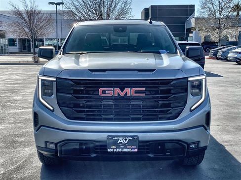 Certified 2025 GMC Sierra 1500 Elevation w/ Preferred Package image 40