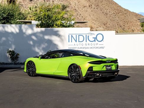 Used 2023 McLaren GT image 9