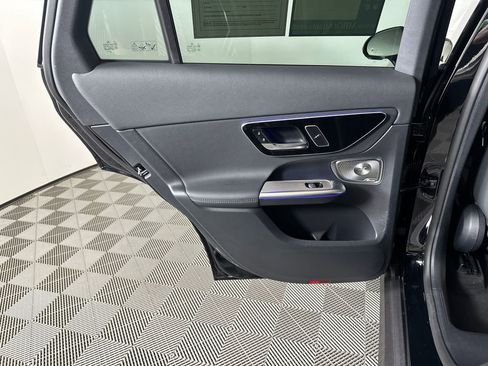 Certified 2026 Mercedes-Benz GLC 300 image 24