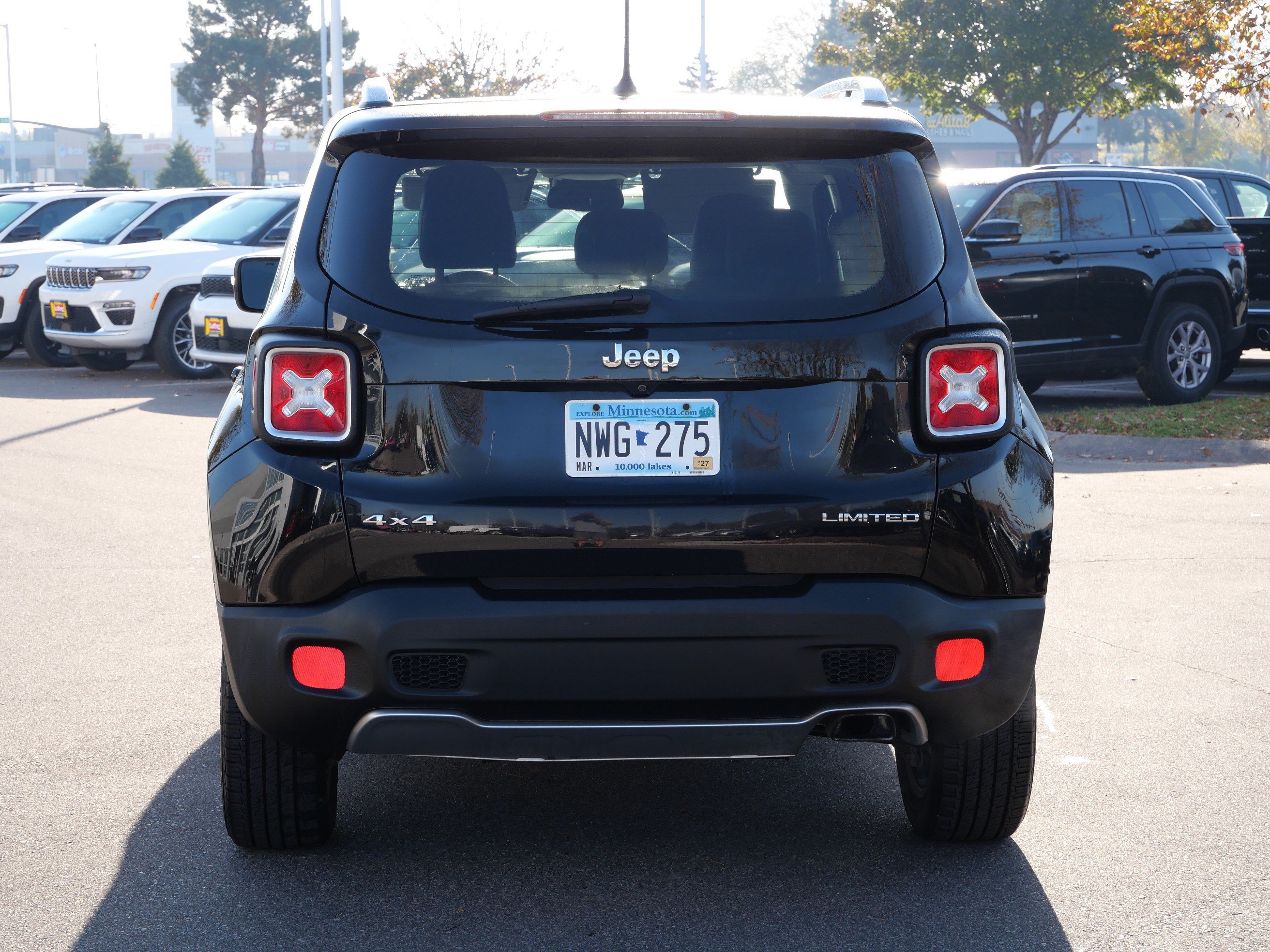 Used 2016 Jeep Renegade Limited AWD/4WD image 4