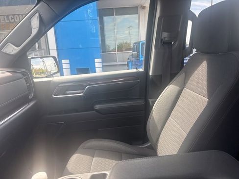 Used 2023 Chevrolet Silverado 1500 RST image 19