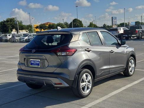Used 2024 Nissan Kicks S w/ Interior Electronics Package FWD image 3