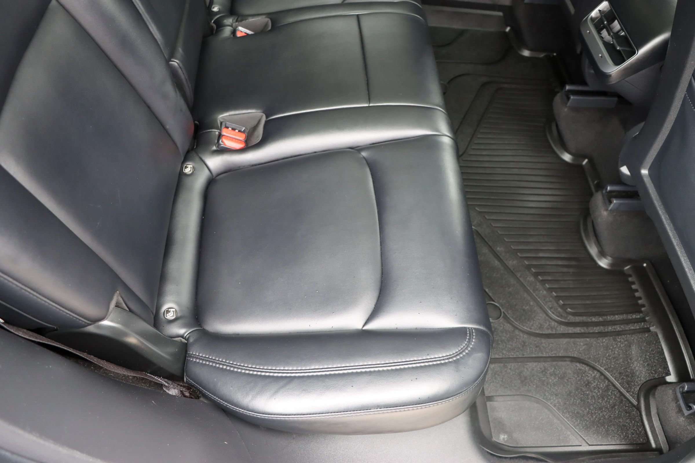 Used 2021 Tesla Model Y 2WD image 19
