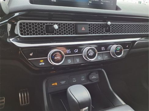 Used 2025 Honda Civic Sport image 23