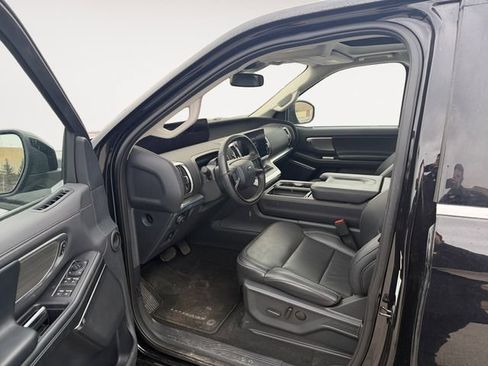 Certified 2025 Ford Expedition Max Platinum AWD/4WD image 9
