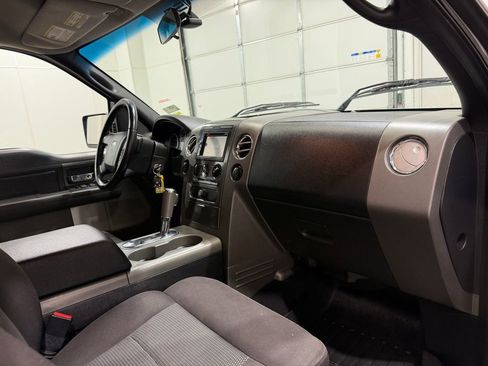 Used 2005 Ford F150 XLT AWD/4WD image 25