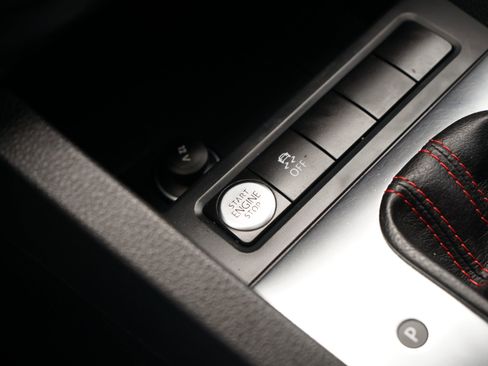 Used 2013 Volkswagen Jetta GLI Autobahn FWD image 20