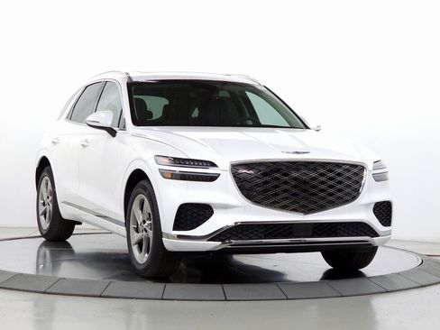 Used 2026 Genesis GV70 2.5T Select image 1